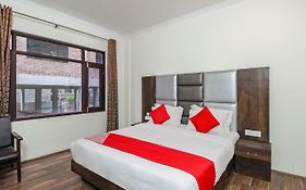 Capital O 29999 Hotel Green Ambition